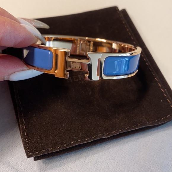 ❗️SOLD❗️Hermès Clic-H Bracelet - Blue Rose Gold - Picture 7 of 7
